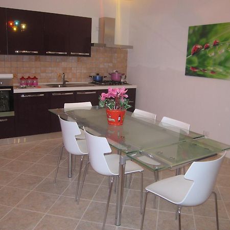 Apartmán A 100Metri Da Piazza Duomo Di Ortigia Syracuse Pokoj fotografie